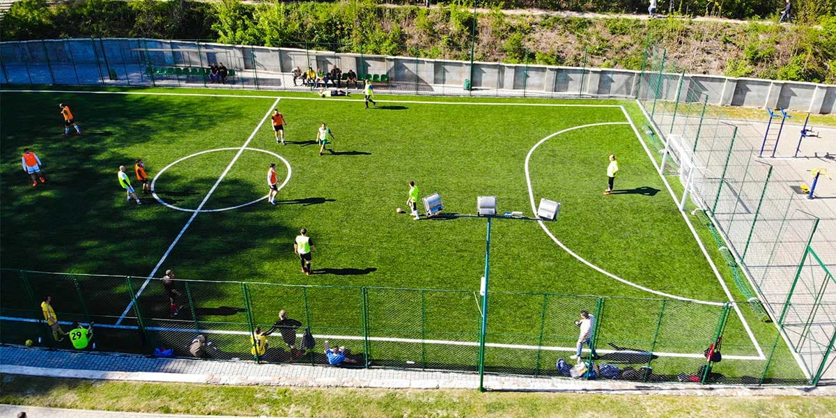 7v7 match at Complexe Oasis